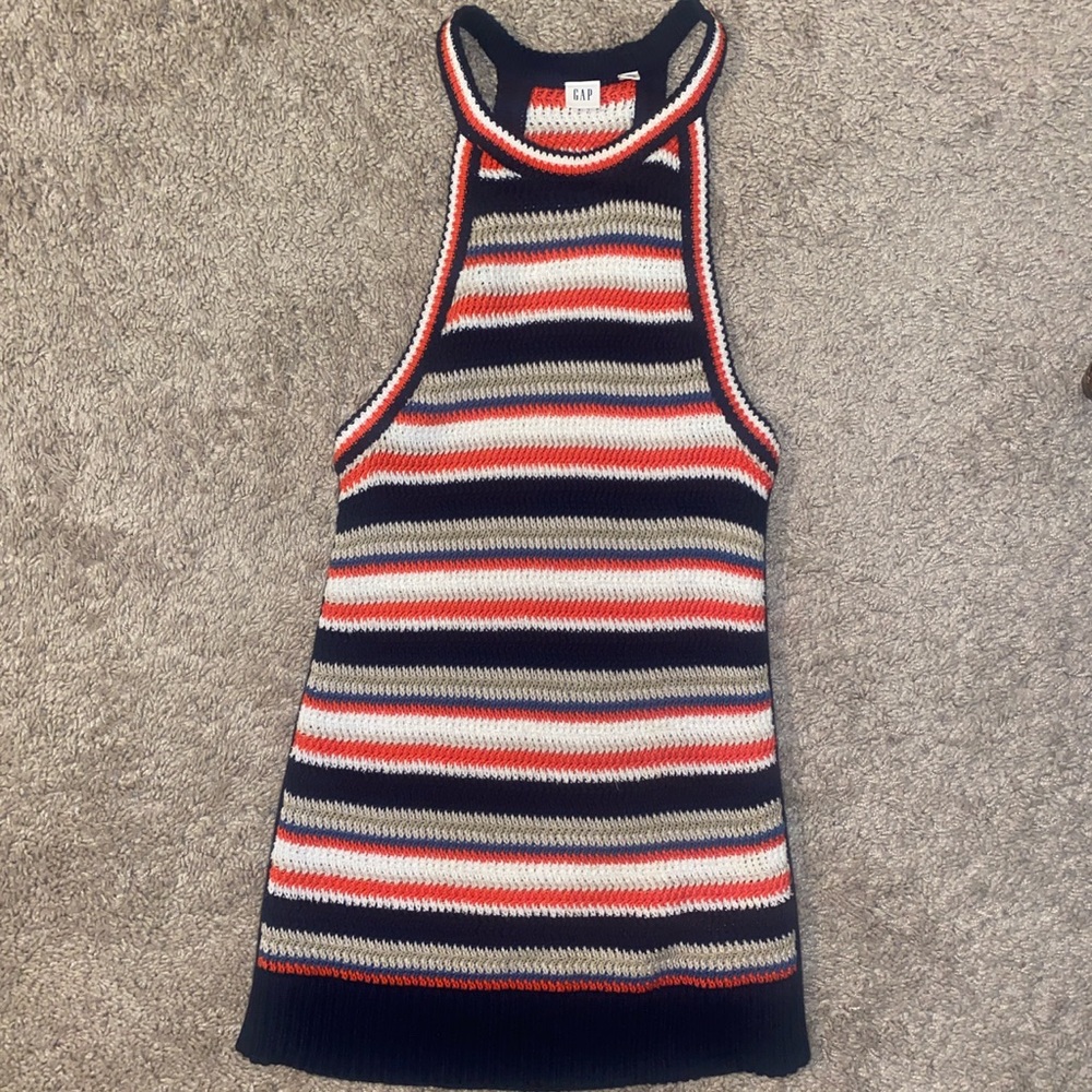 Gap knit sweater
